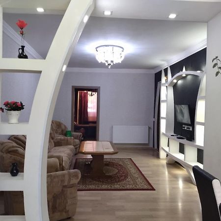 Apartment For You Тбилиси Екстериор снимка