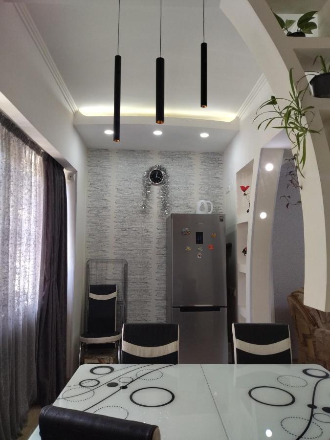 Apartment For You Тбилиси Екстериор снимка