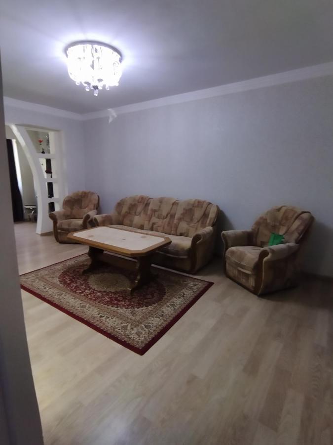 Apartment For You Тбилиси Екстериор снимка